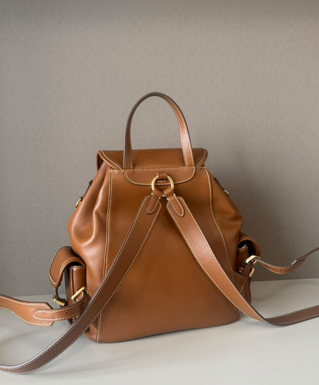 Miumiu Leather Backpack 5BZ042